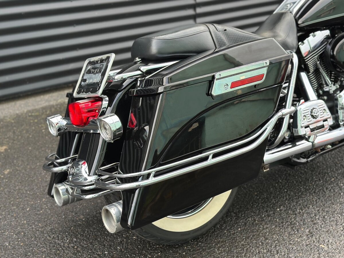 Harley Davidson Road King - 8