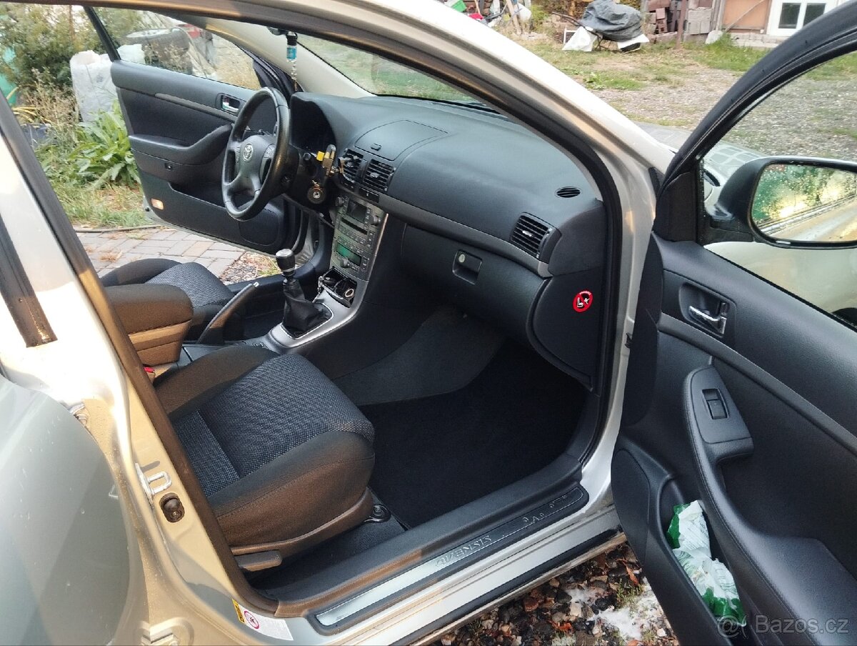 Toyota Avensis 2.0 diesel - 8