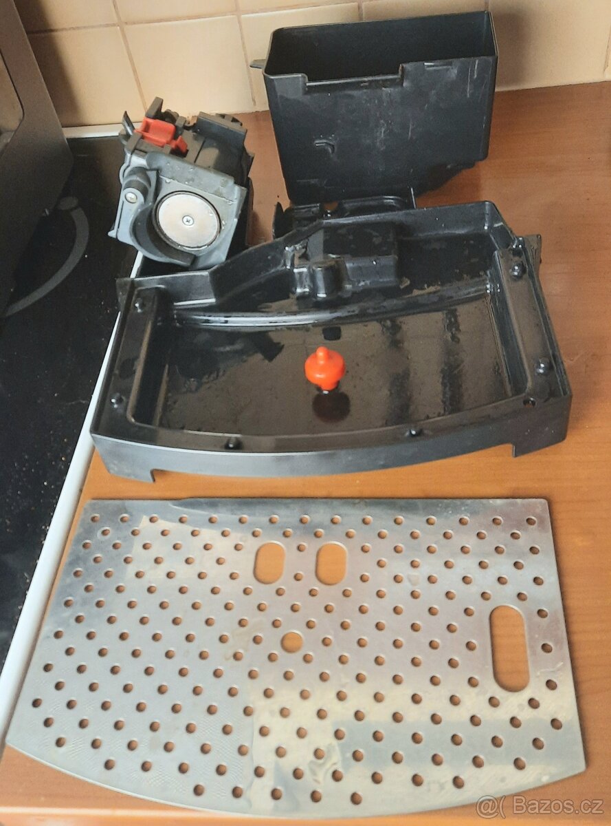 AEG ELECTROLUX CS5000 – SILENZIO – plnoautomat. kávovar - 8