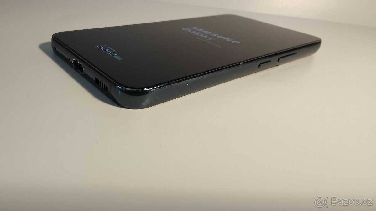 Samsung Galaxy S22 5G 8/128GB S901B, Phantom Green - 8