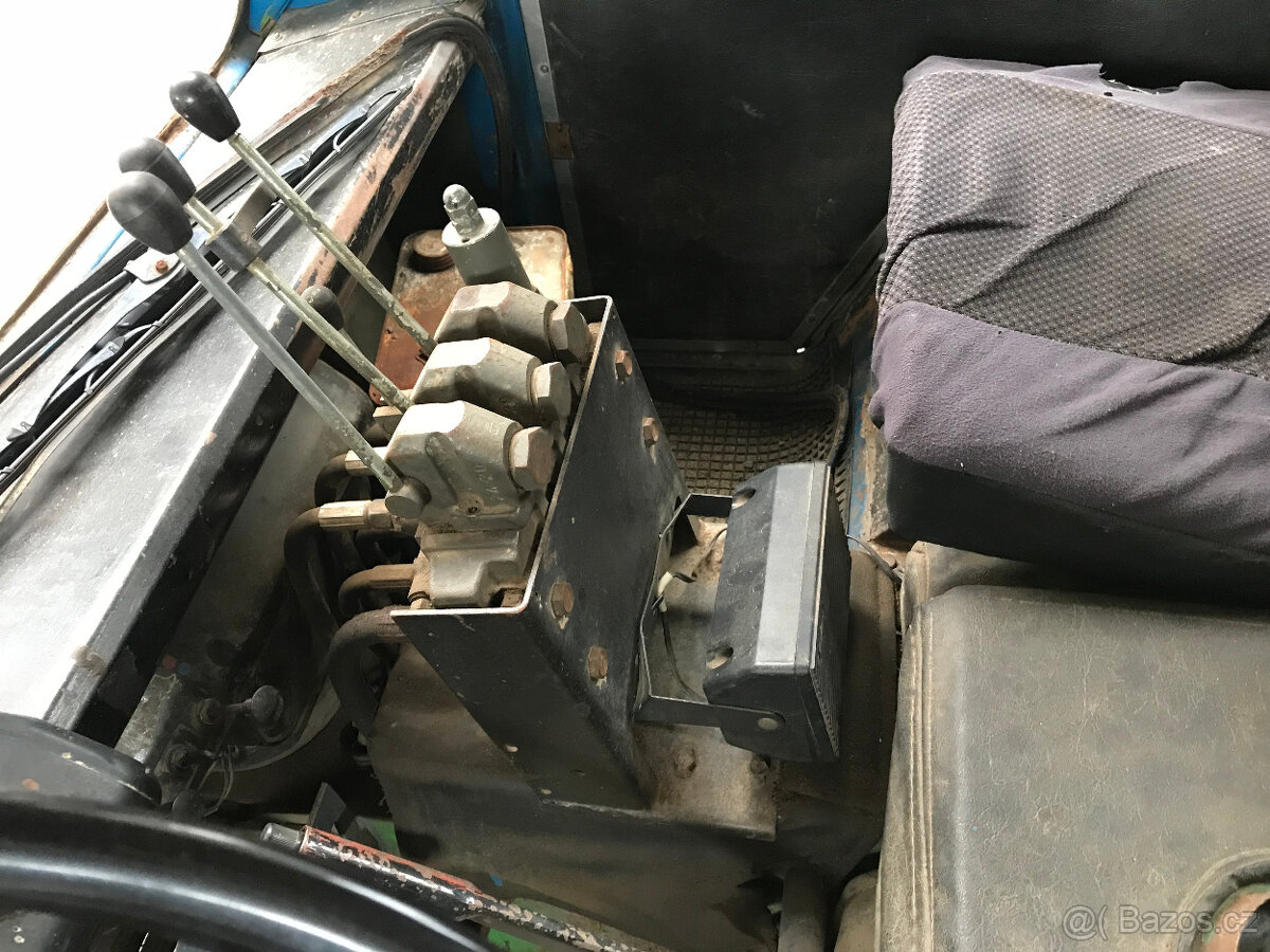 Multicar 2,0D 33kW 1989 - sklopka + sypač - 8