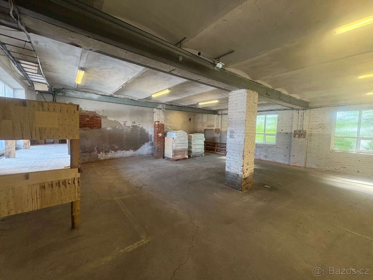 Pronájem skladovacích a kancelářských prostor - 8