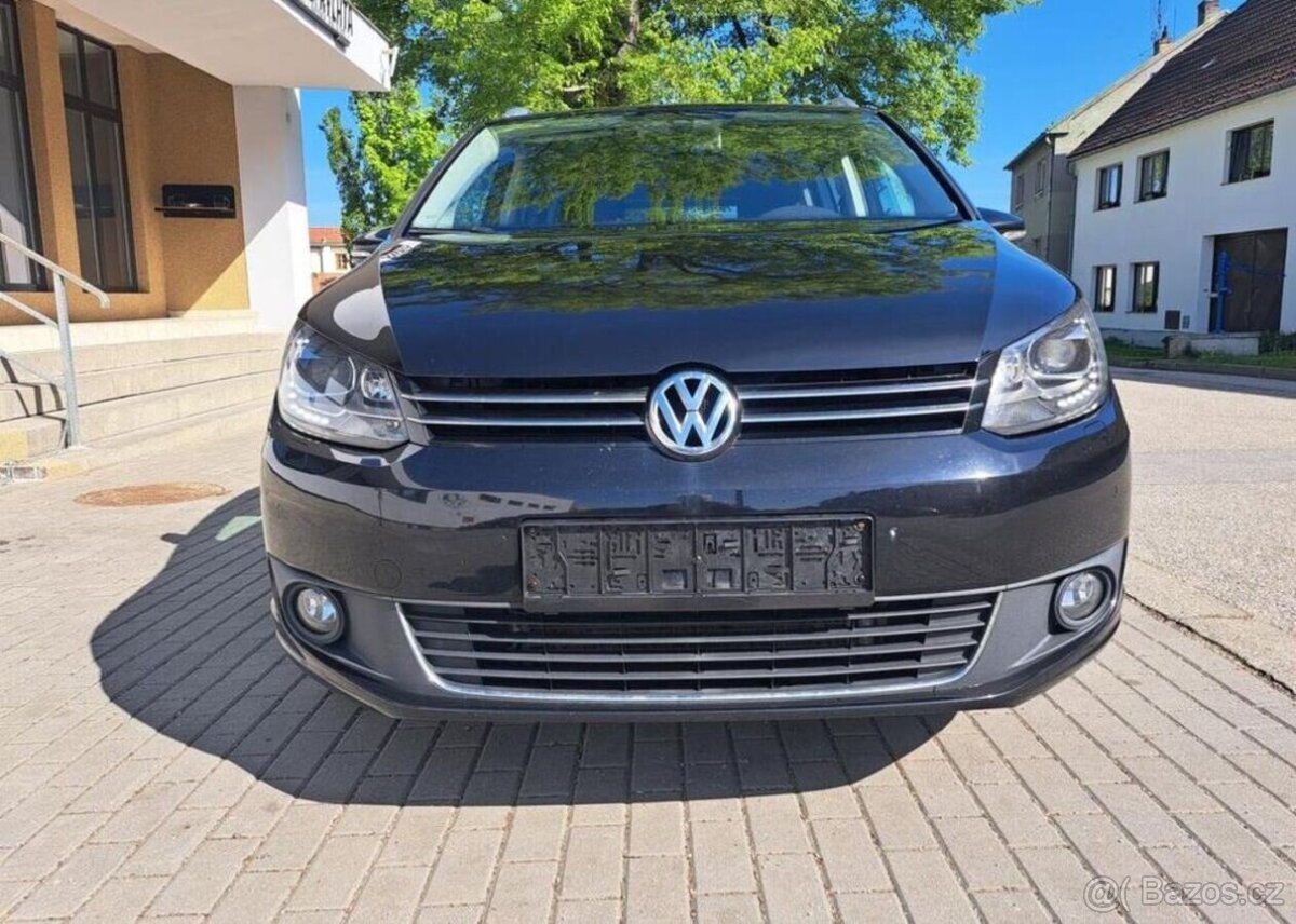 Volkswagen Touran 1,6 TDI Comfortline nafta manuál 77 kw - 8