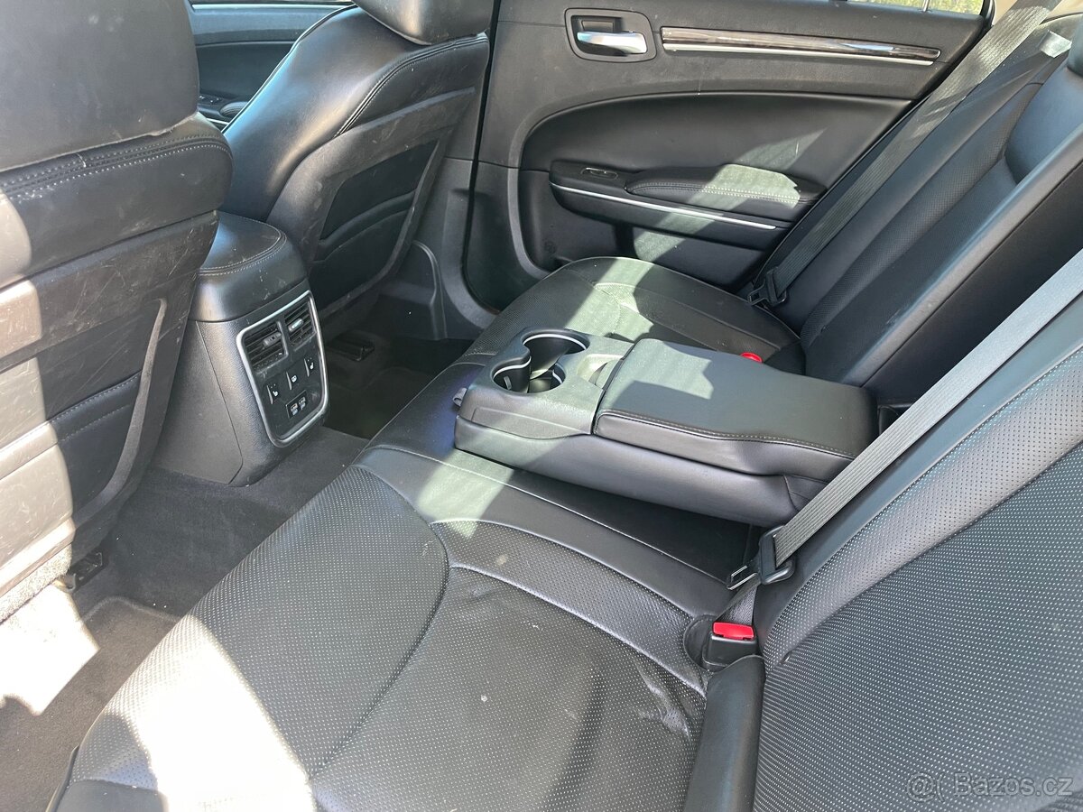 Chrysler 300c 5.7 HEMI V8 rv 2015 - 8