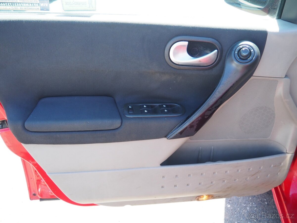 2004 Renault Megane 1.5 DCI, AC - 8