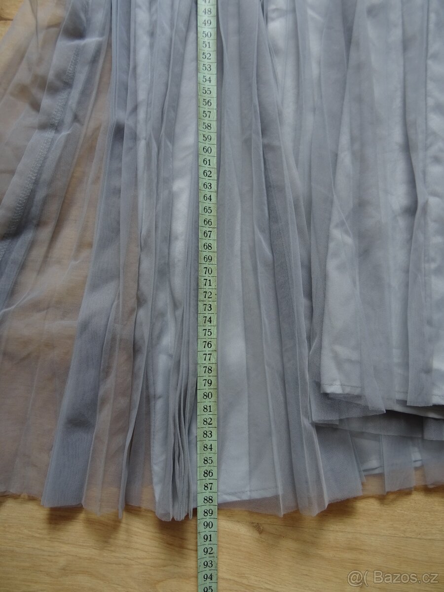 Šedá řasená sukně - velikost M, nová s visačkou - 8