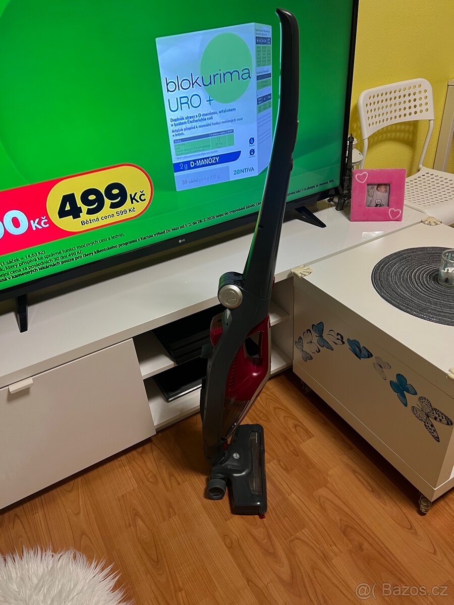 HOOVER TYČOVÝ VYSAVÁ 2v 1 - 8