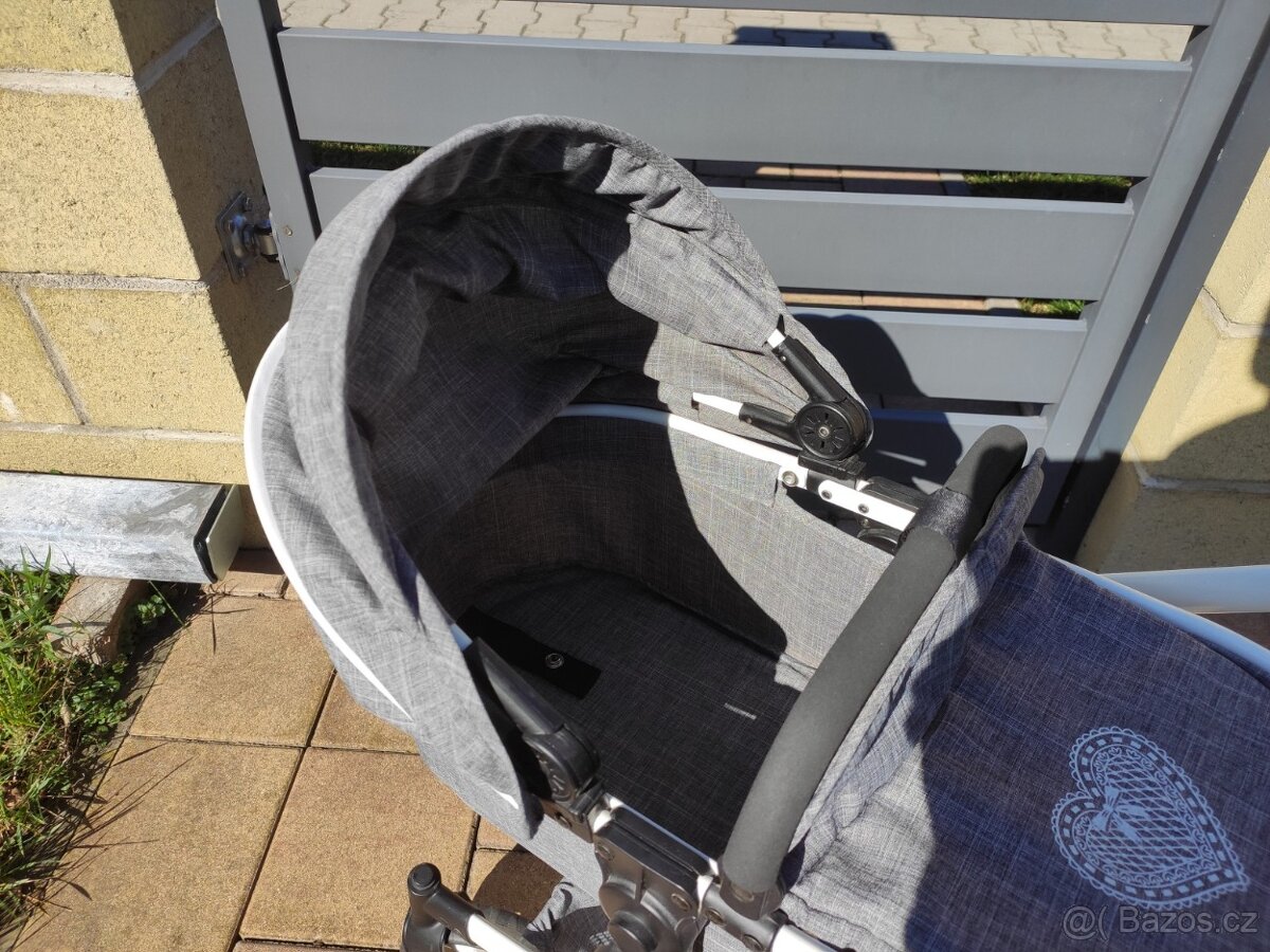 Bayer Chic Kočárek pro panenky 2000 Nele - 8