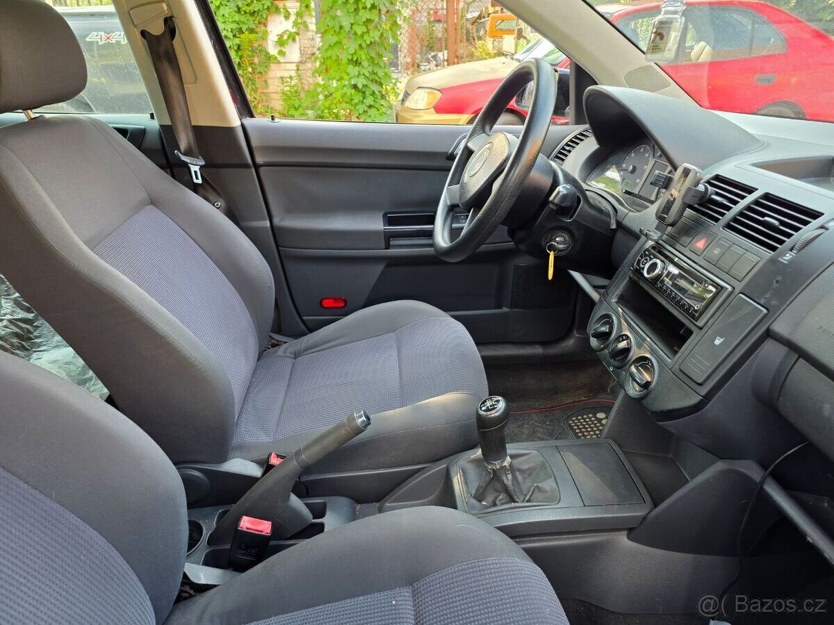 Prodám VW Polo na doježdění - 8