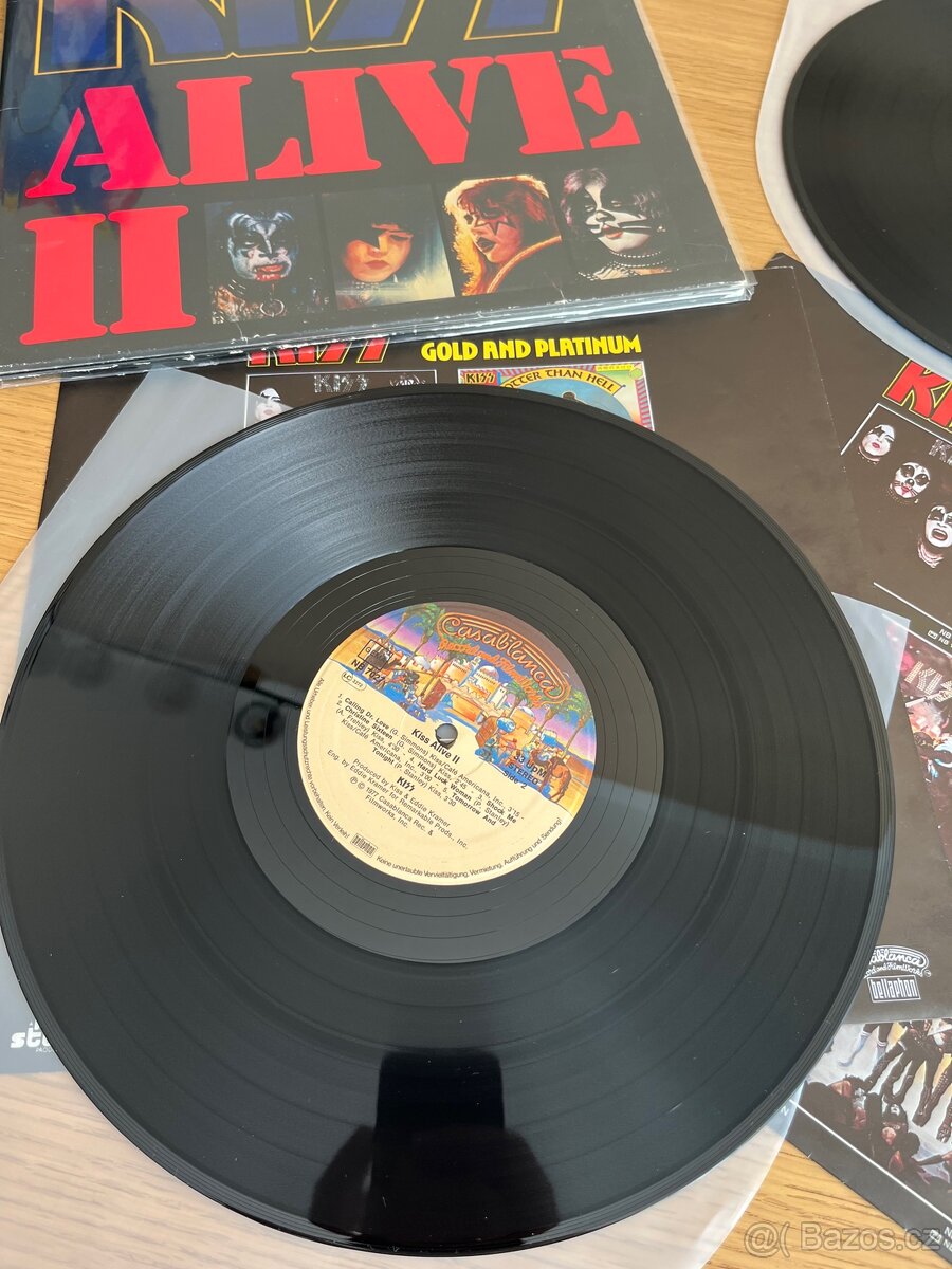 Kiss – Alive II - 8