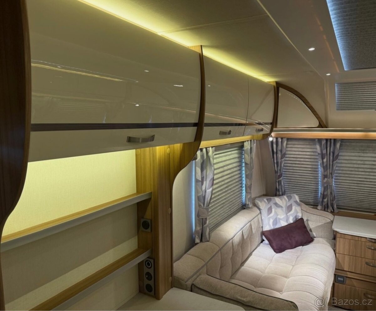 Luxusní zimní karavan Lunar Clubman CK 2019 – ALDE - 8