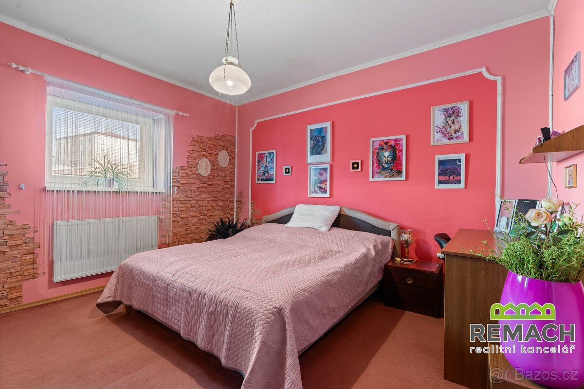 Prodej rodinné domy, 535 m² - Korytná, ev.č. 02798 - 8