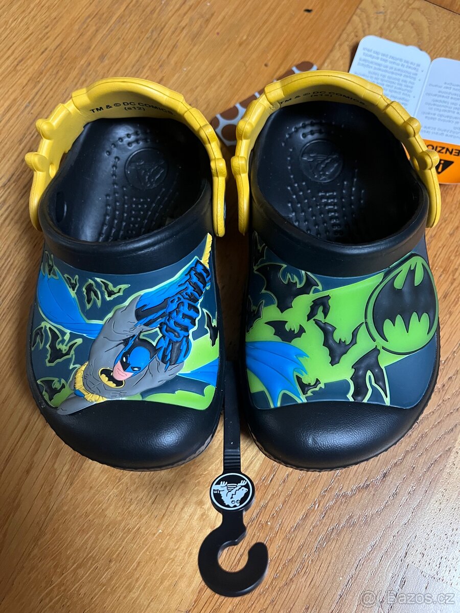 CROCS Batman CC Kids ve velikosti EUR 22/24 (C6/7) - svítící - 8