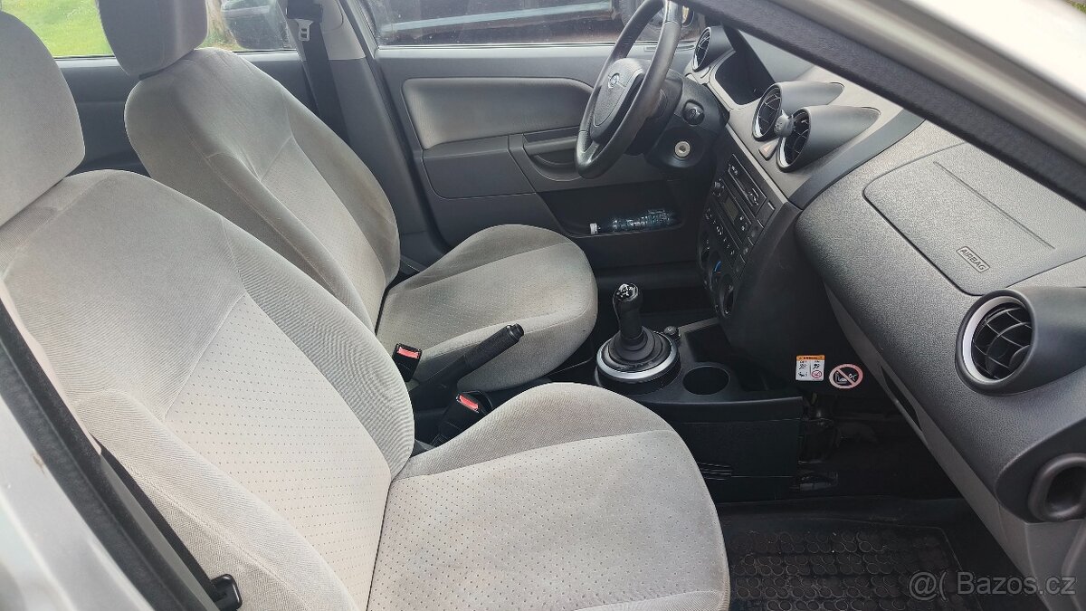 Ford Fiesta 1.4 AUTOMAT - 8