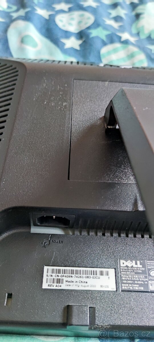 Starší monitor - 8