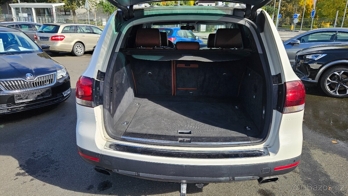 Volkswagen Touareg 5,0 TDi V10 - 8