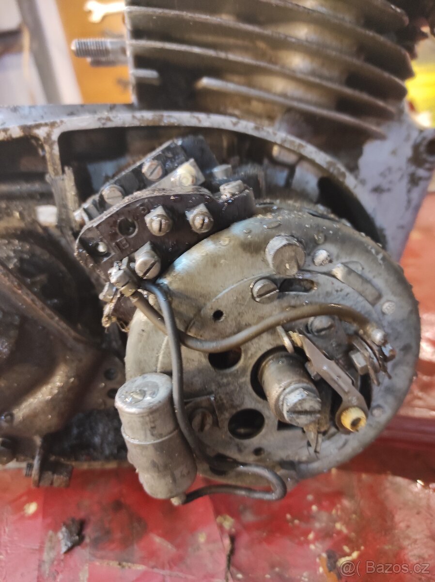 Motor cz 175 - 8