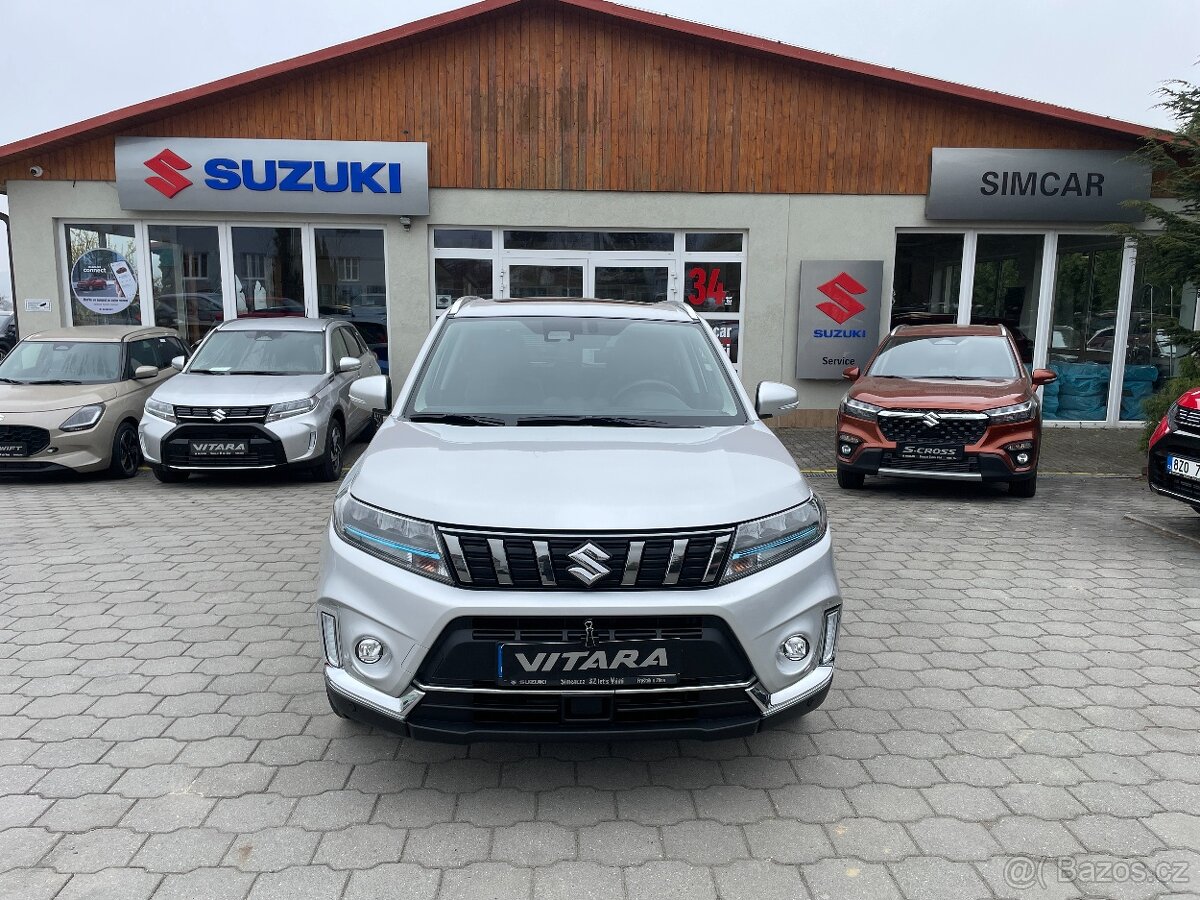 VITARA 1,5 Elegance Panorama 4x4 6AGS Hybrid - 8