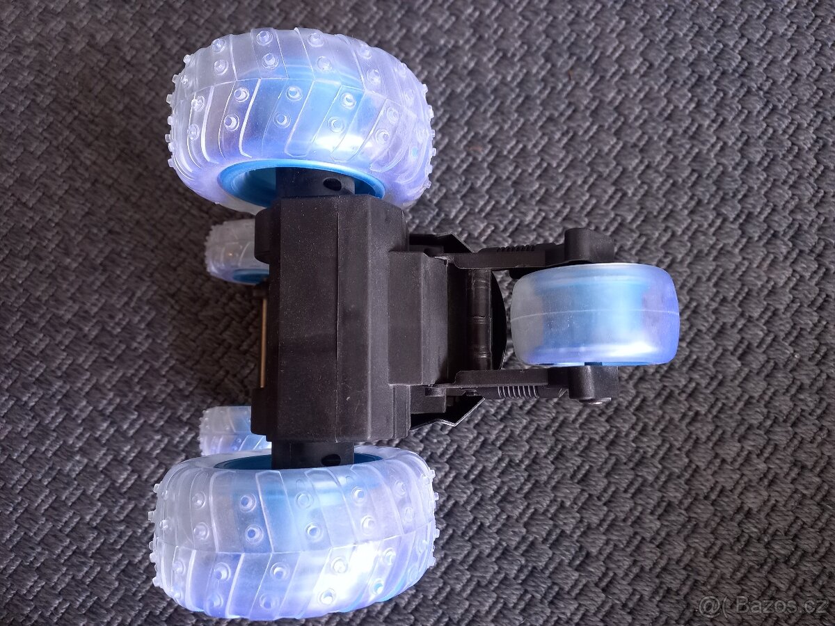 RC auto ATOMIC WHIRLWIND - 8