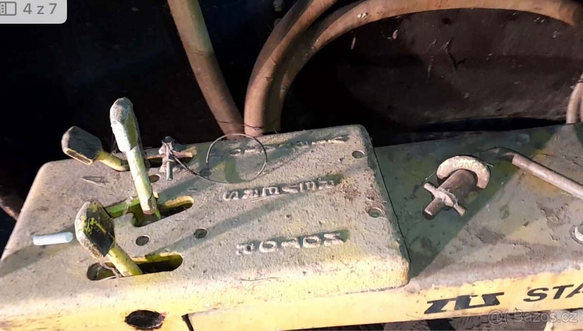 Vibrační válec Stavostroj VVW 3403 - 8