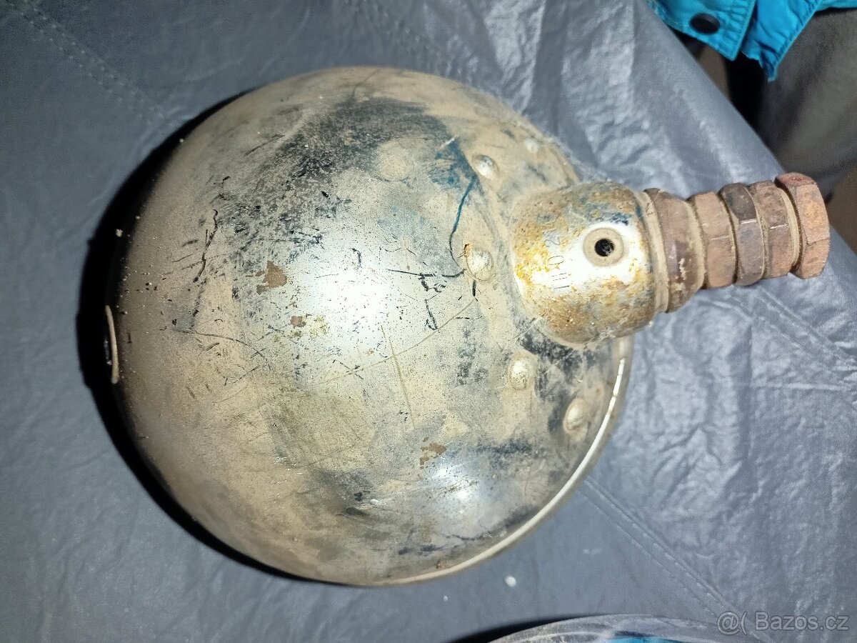 Stará světla asi Aero - 8