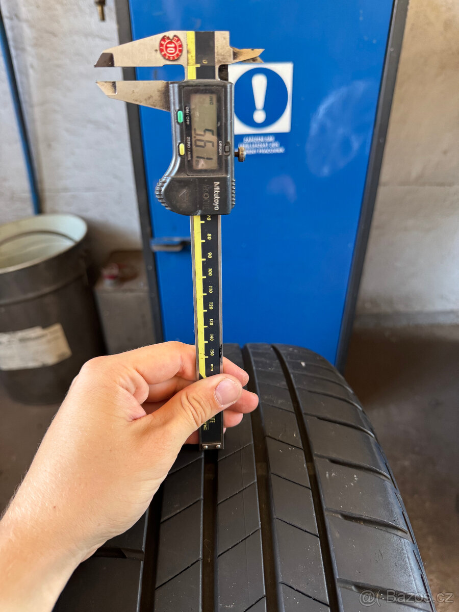 Originální Alu kola Škoda Karoq CRATER R19, 5x112 - 8