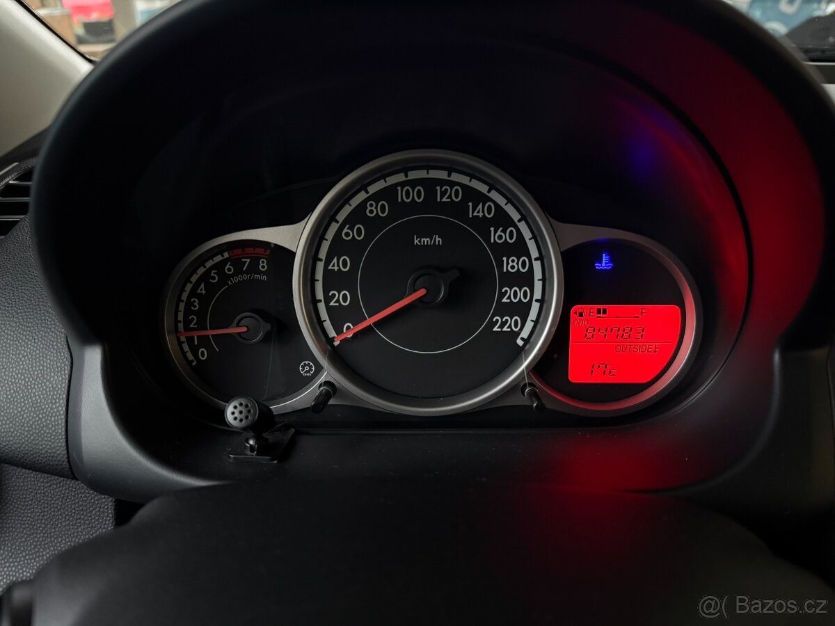 Mazda 2 1.3 62 kW 2.majitel - 8