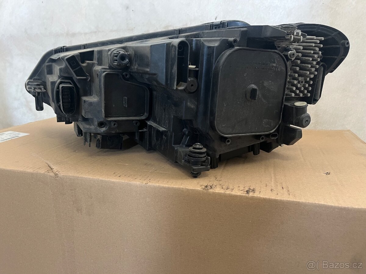 Vw touran svetlo prave - 8