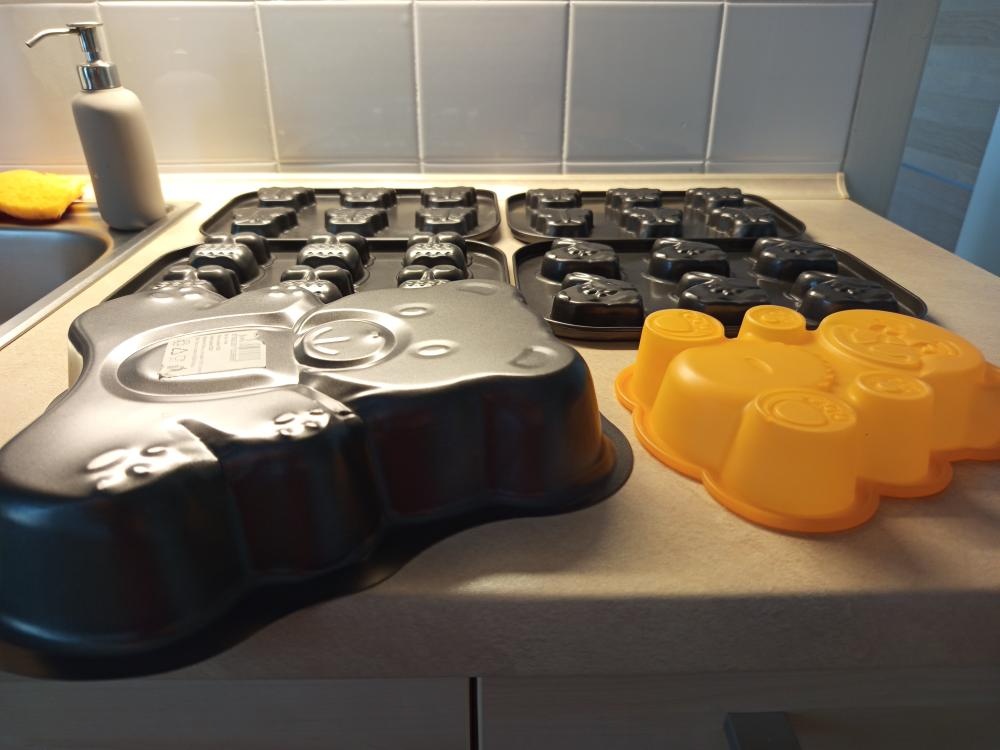 Prodám zvířátkové formy na pečení - 8