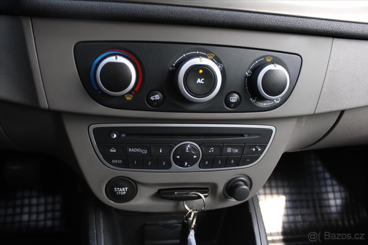 Renault Mégane 1.6i 16V KLIMA ČR (2010) - 8