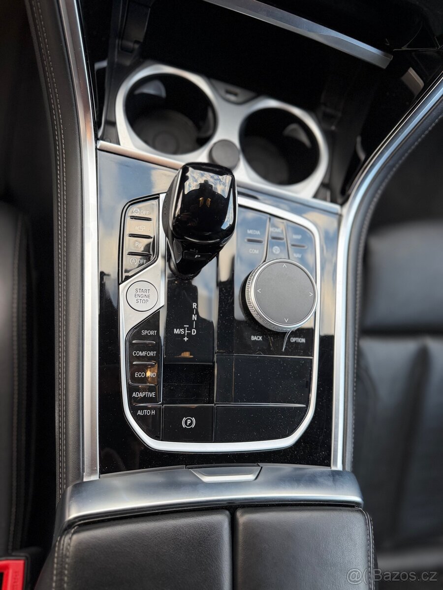 BMW M850i xdrive - pronájem - 8