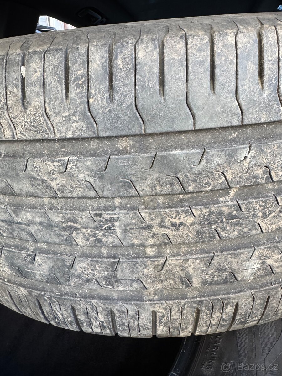 275/45 r20 - 8