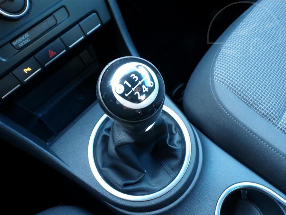 Volkswagen New Beetle 1,2 TSI - 8