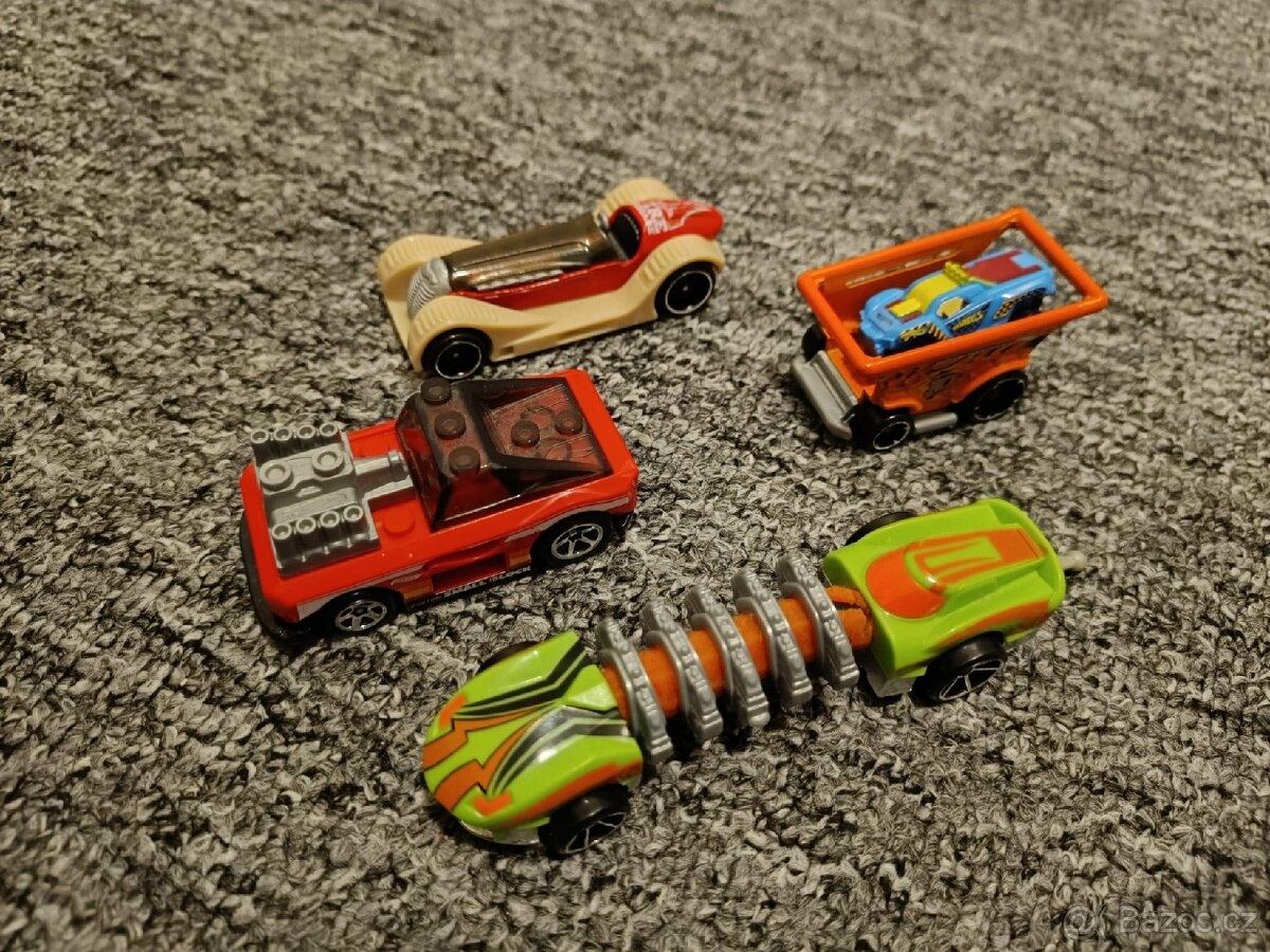 Auta hot wheels - 8