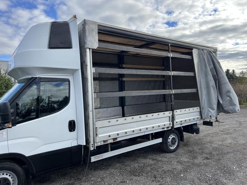 Prodám Iveco Daily 3.0,132kw,10pal.,měchy,klima - 8