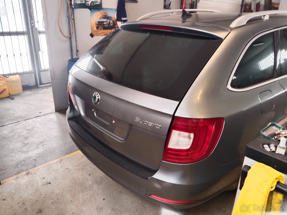 Škoda Superb 2 combi 1,8tsi motor ok na díly - 8