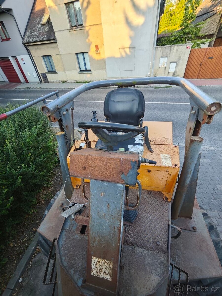 Kolový Dumper TEREX TA9 - 8