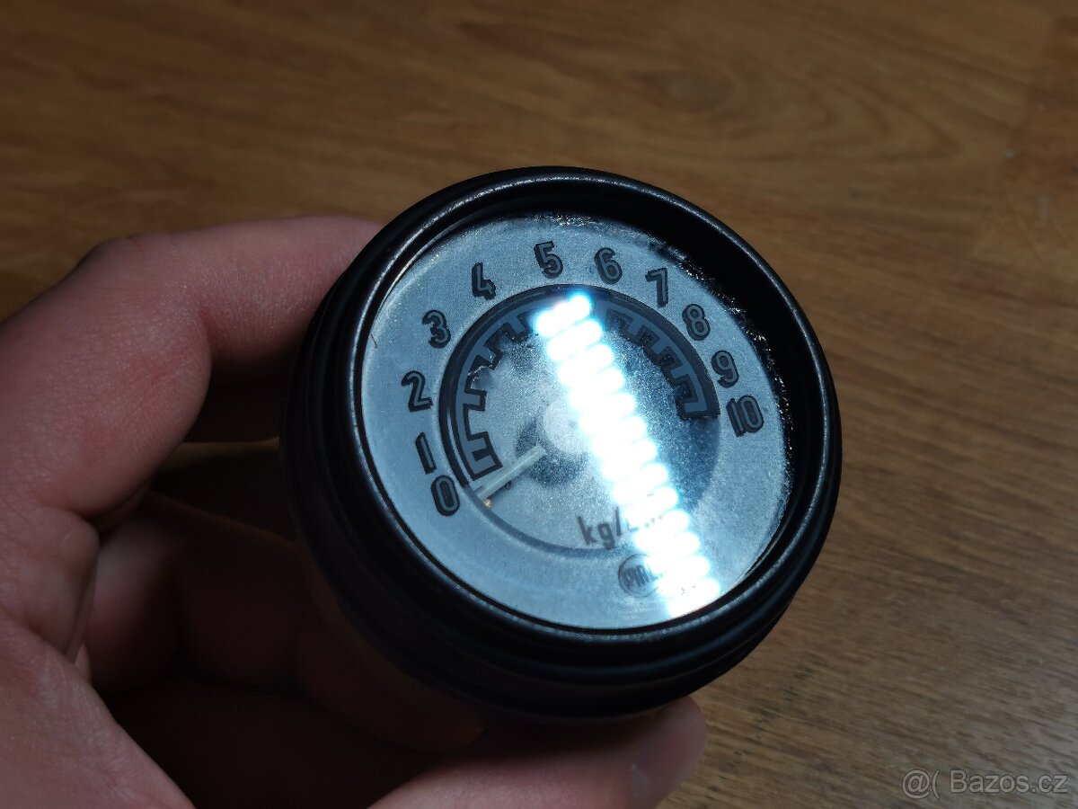 B35 Tlakoměr Praga V3S mechanický 10 - 8