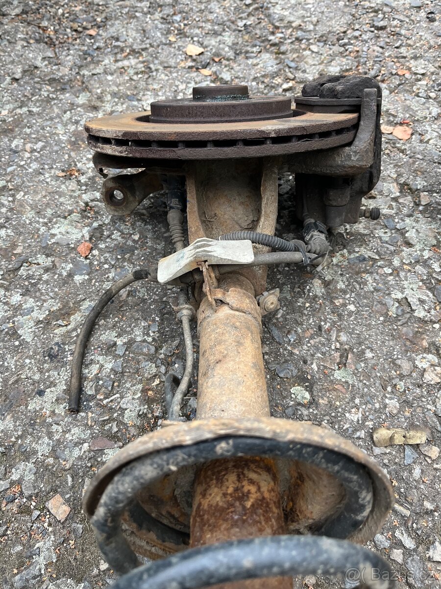 Tlumiče, těhlice, brzdy Octavia 4x4 - 8