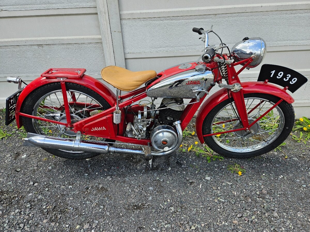 Jawa 250 Special - 8