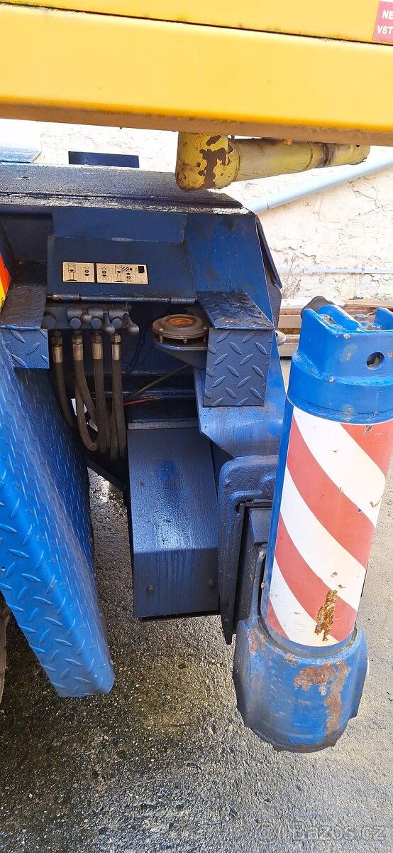 Jeřáb TATRA 148 - 8