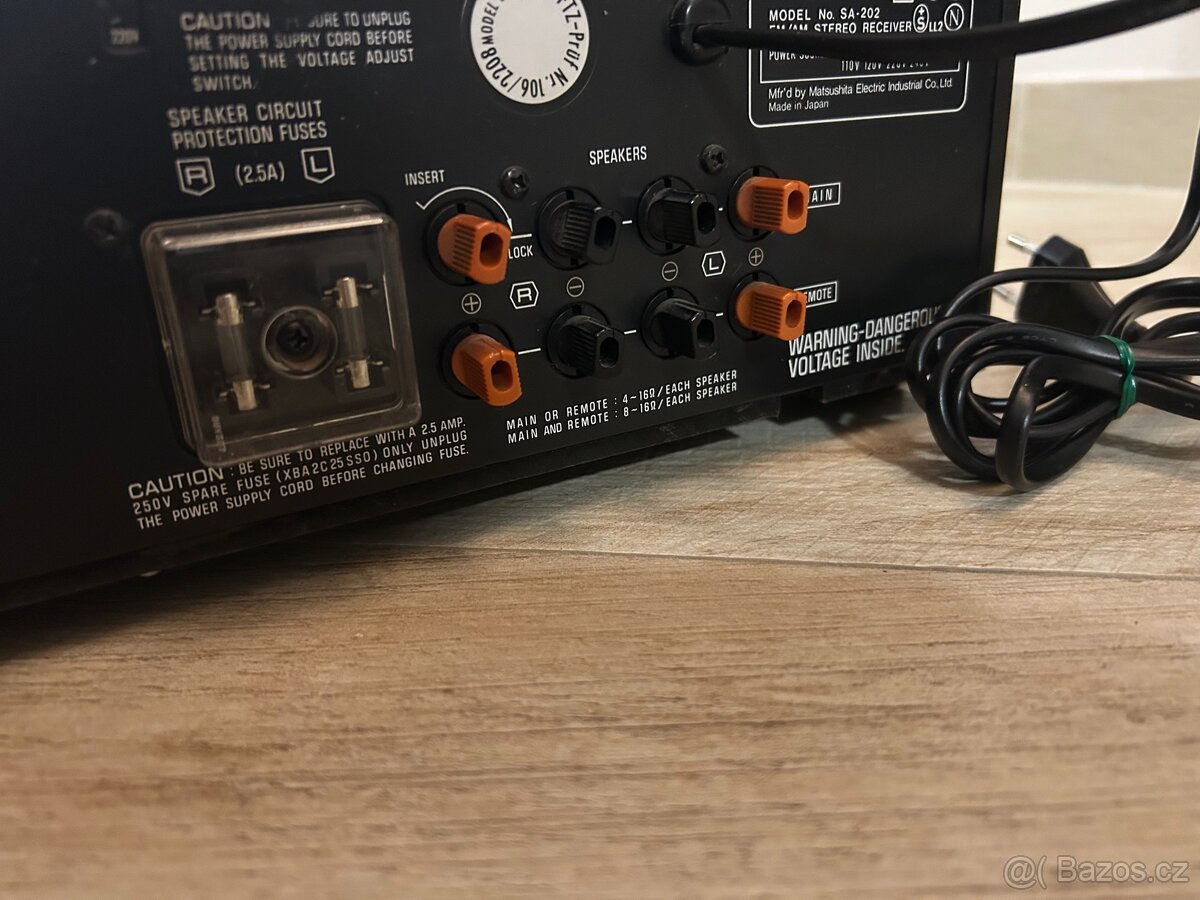 Technics SA-202 Stereo Receiver FM/AM - 8