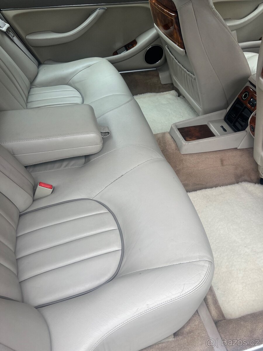 Predám Jaguar Daimler 6 LWB - 8