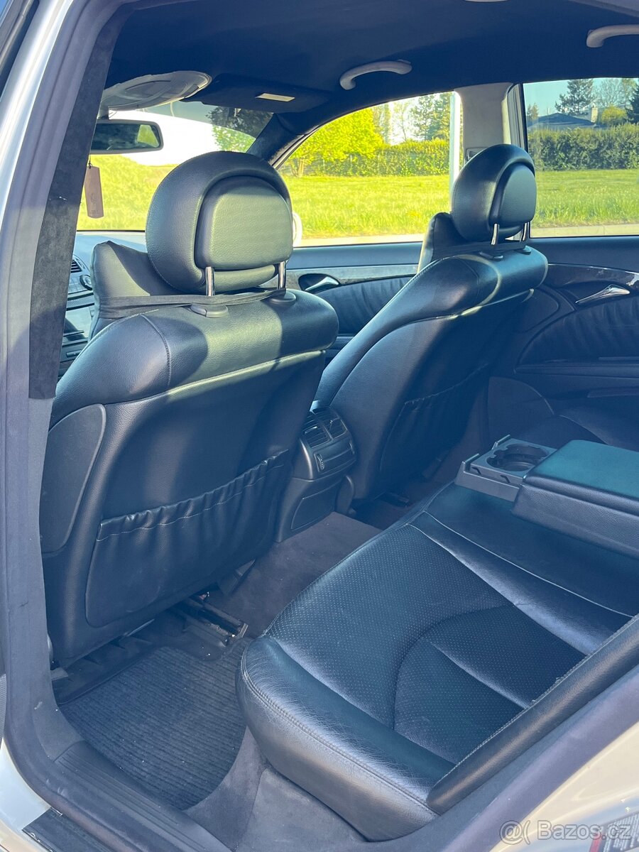 Mercedes E270 - 8