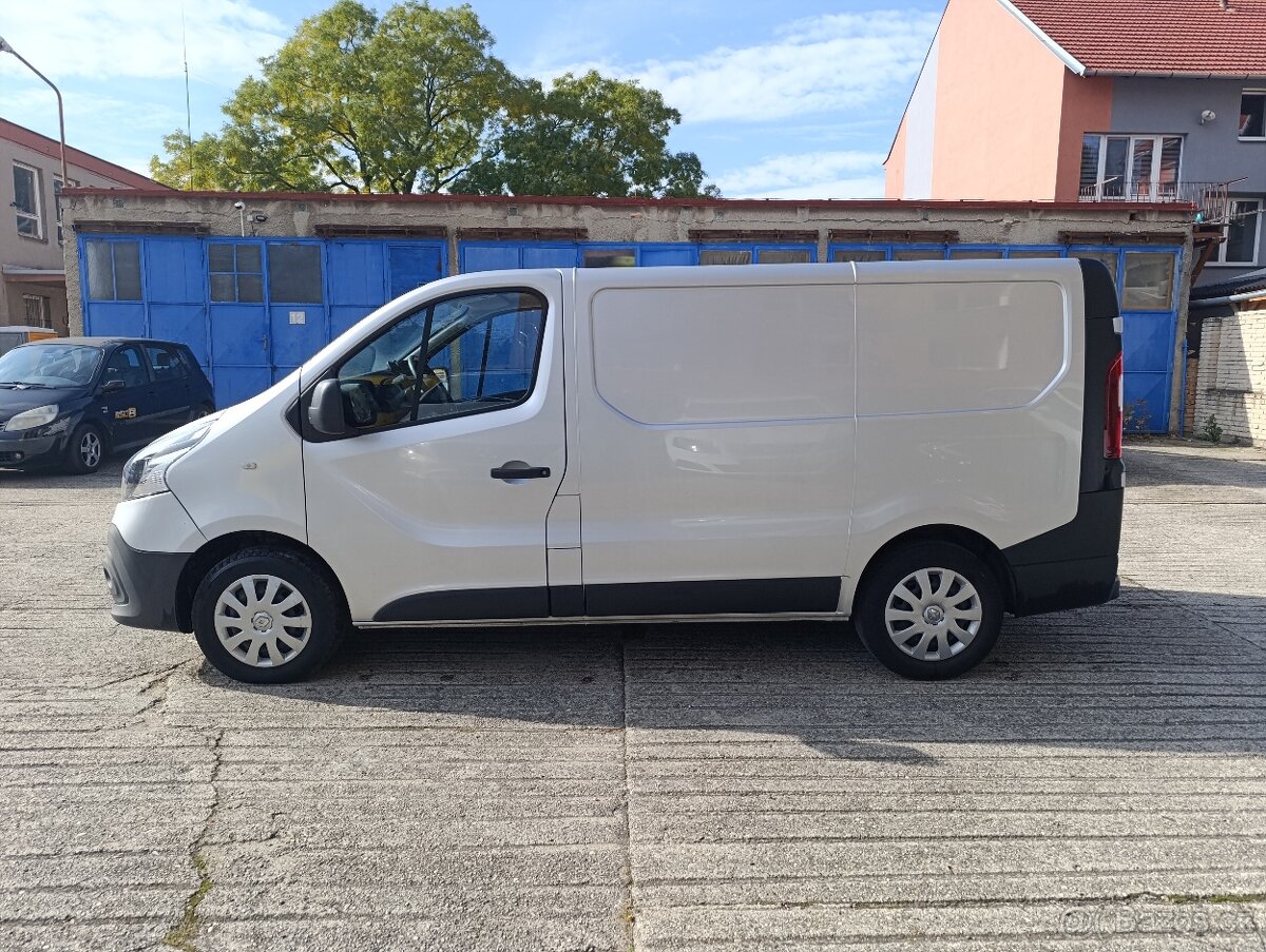 Renault Trafic 2018 - 8