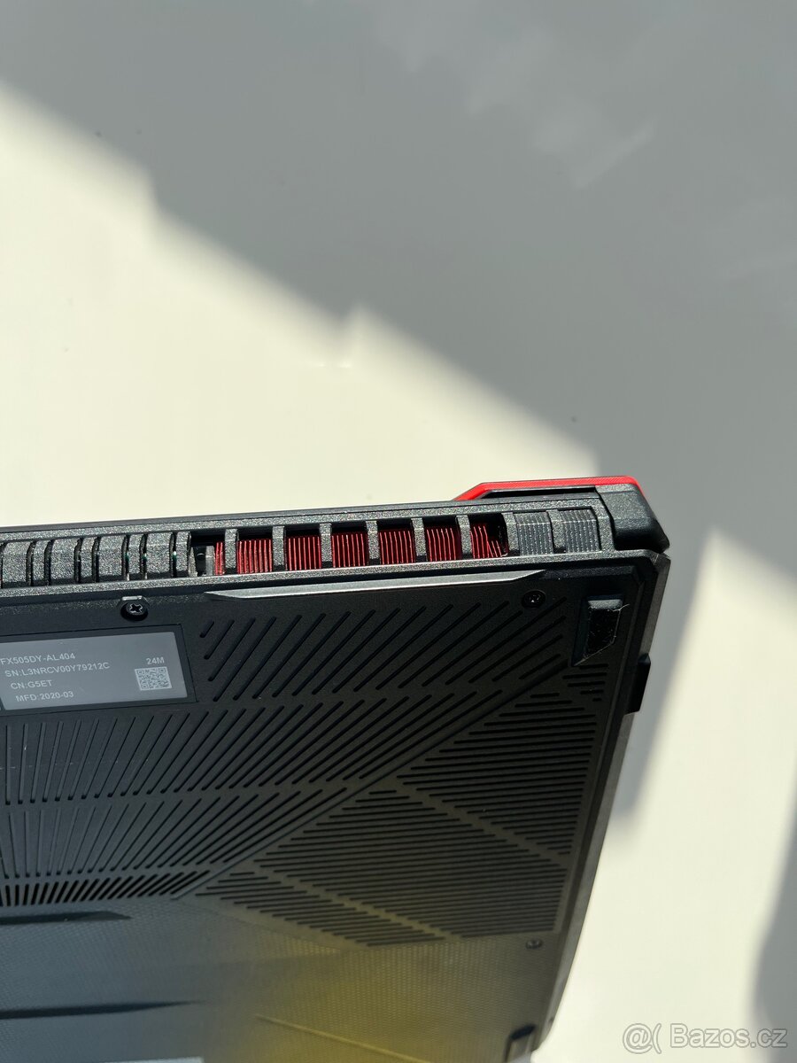 Herní notebook Asus TUF Gaming - 8