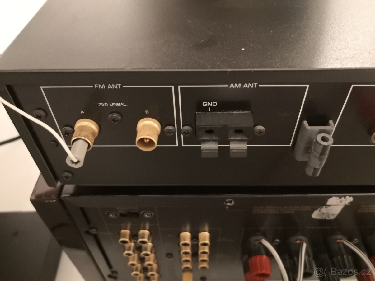 TOP tuner Yamaha TX-1000 ze sbírky - 8