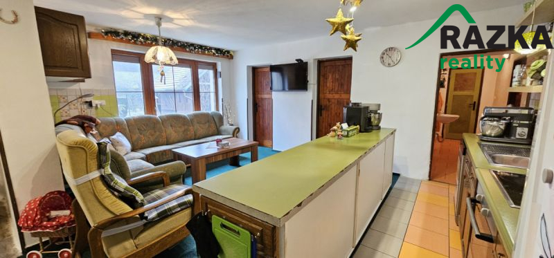 RD 5+KK (159 m2) se zahradou Bor - Ostrov u Tachova - 8