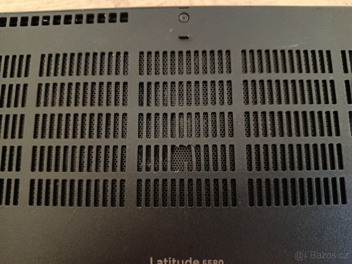 Dell 5590 i7 8.gen / 16 RAM / 256 SSD / Win 11 - 8