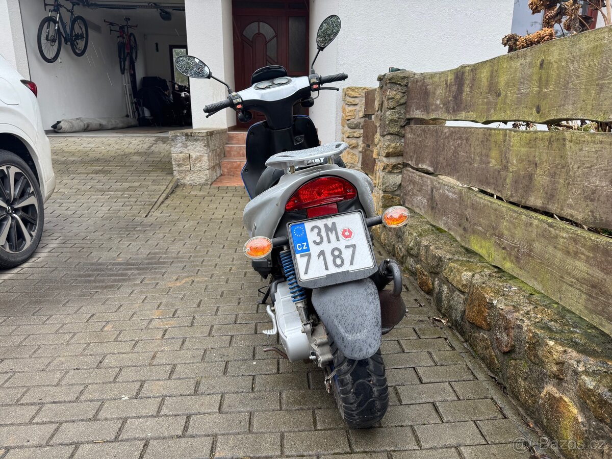 Skútr Keeway 50 ccm - 8